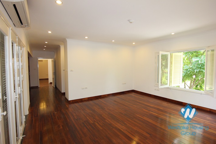 Gorgeous villa with beautiful garden to rent in Dang Thai Mai, Tay Ho area